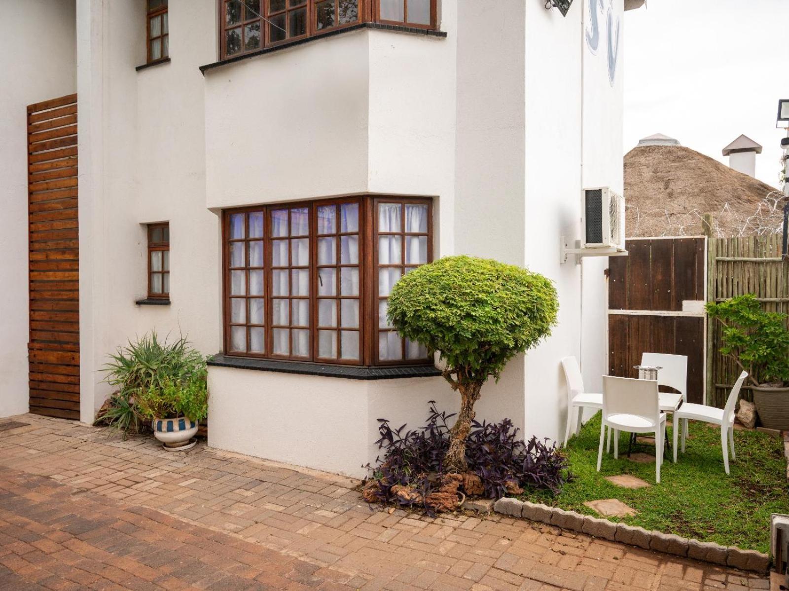 Sleepers Villa Guesthouse Polokwane Ngoại thất bức ảnh