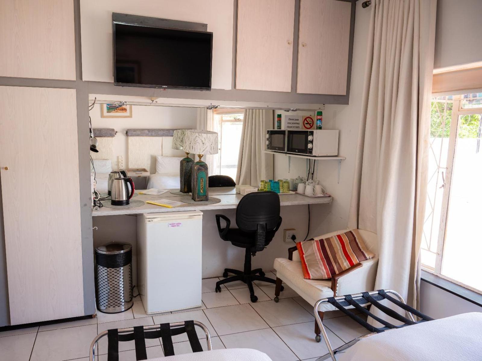 Sleepers Villa Guesthouse Polokwane Ngoại thất bức ảnh